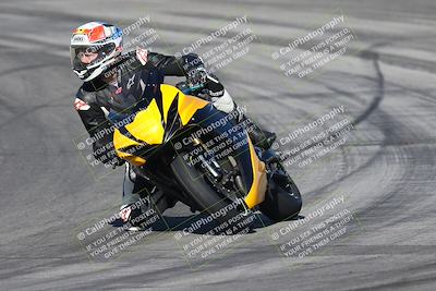 media/Nov-16-2025-Race Pace (Sun) [[8c5fa54630]]/Verified Riders/1-Turns 9 and 10 (925am)/